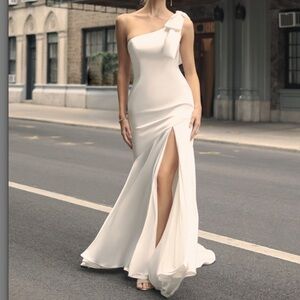 Saratoga- Maggie Sottero